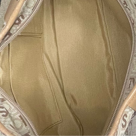 Salvatore Ferragamo Tan and Brown Women's Fartecth Shoulder Bag - Picture 3 of 7